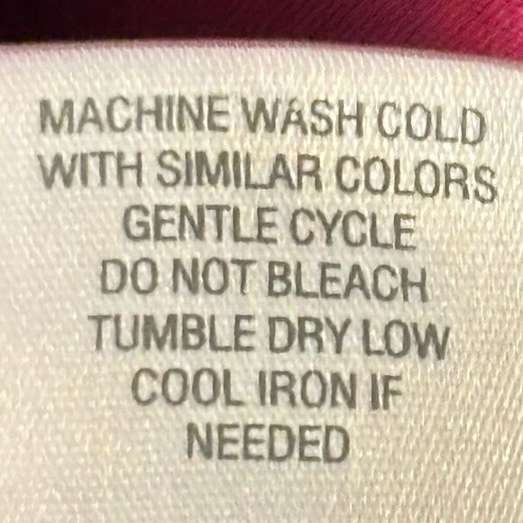 Dressbarn 2X berry color button up shirt princess seam flip cuff long sleeve - Picture 9 of 10